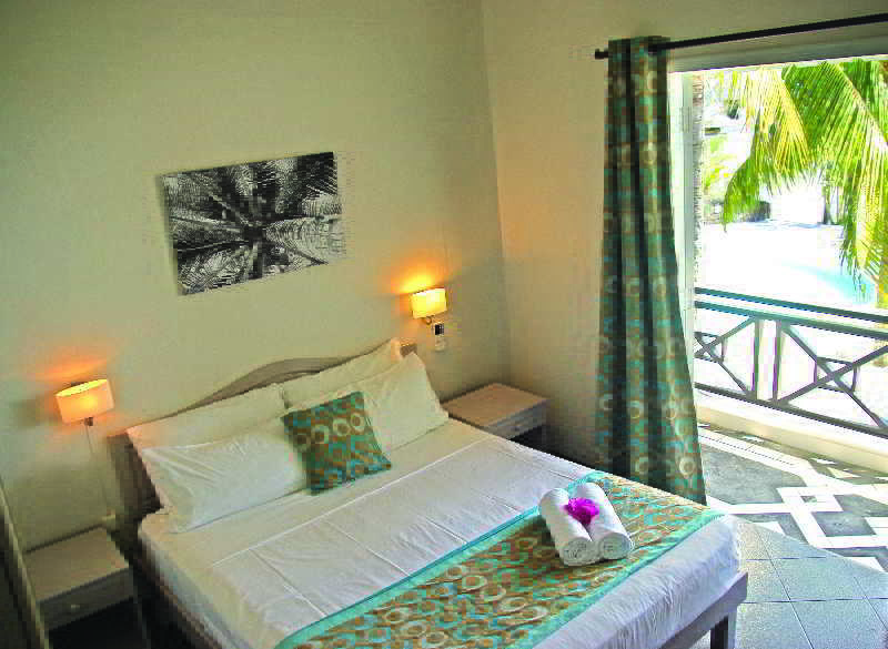 Flowers Of Paradise With Lov Mont-Choisy Exterior photo