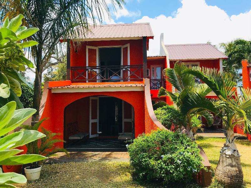 Flowers Of Paradise With Lov Mont-Choisy Exterior photo